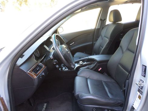 Used 2006 BMW 530i Sedan image 18