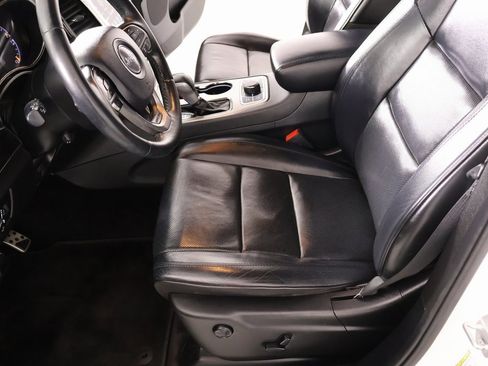 Used 2019 Jeep Grand Cherokee High Altitude image 12