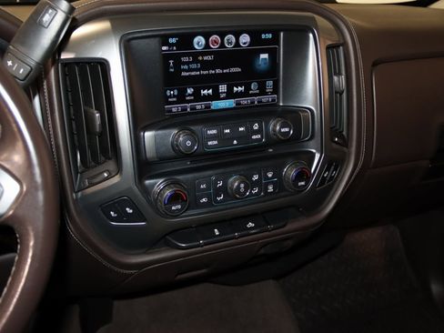 Used 2017 Chevrolet Silverado 1500 LTZ image 52