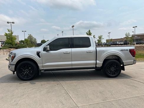 Used 2024 Ford F150 Platinum AWD/4WD image 5