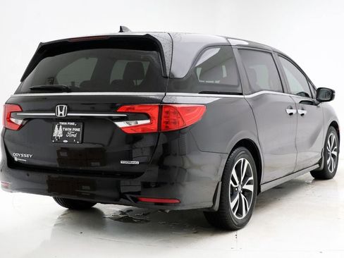 Used 2024 Honda Odyssey Touring image 8
