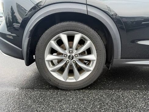 Used 2019 INFINITI QX50 Essential w/ Premium Heat Package AWD/4WD image 28