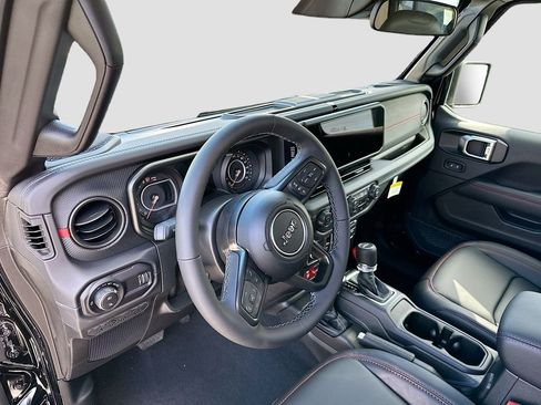 New 2026 Jeep Gladiator Rubicon w/ Dual Top Group image 10