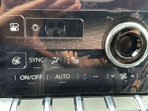 New 2025 GMC Sierra EV Denali image 16