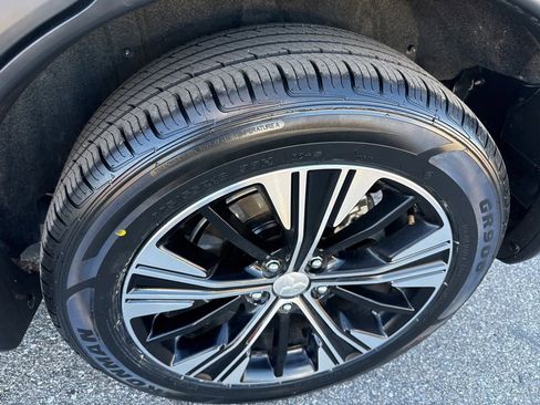 Used 2019 Mitsubishi Eclipse Cross SEL image 11