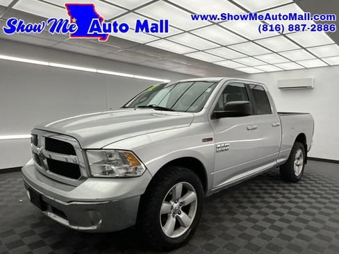 Used 2015 RAM 1500 Classic SLT image 1