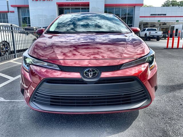 Used 2024 Toyota Corolla LE FWD image 3