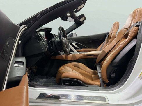 Used 2014 Chevrolet Corvette Stingray Convertible w/ 2LT Preferred Equipment Group image 30