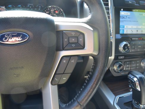 Used 2016 Ford F150 Lariat w/ Equipment Group 502A Luxury AWD/4WD image 56