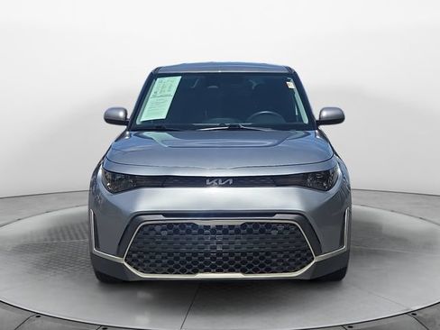 Used 2025 Kia Soul LX w/ LX Technology Package FWD image 8