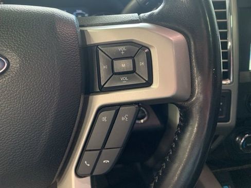 Used 2017 Ford F250 Lariat w/ Lariat Ultimate Package AWD/4WD image 15