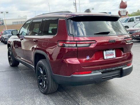 Used 2023 Jeep Grand Cherokee L Laredo AWD/4WD image 6