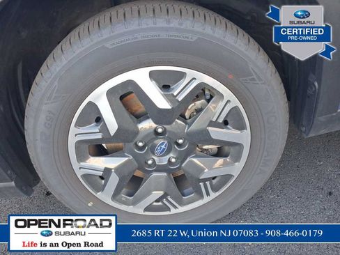 Used 2025 Subaru Forester Premium AWD/4WD image 12