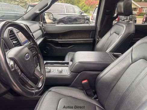 Used 2020 Ford Expedition Limited w/ Equipment Group 301A AWD/4WD image 20