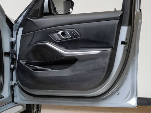 Used 2026 BMW 330i Sedan RWD image 46