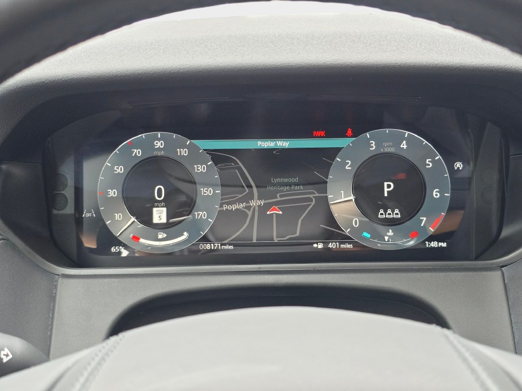 Certified 2025 Land Rover Range Rover Velar S AWD/4WD image 19
