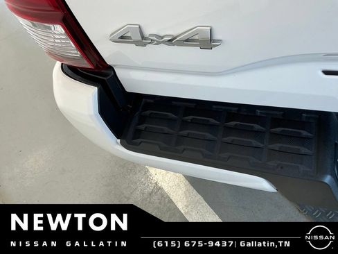 Used 2023 Toyota Tacoma 4x4 Double Cab image 4