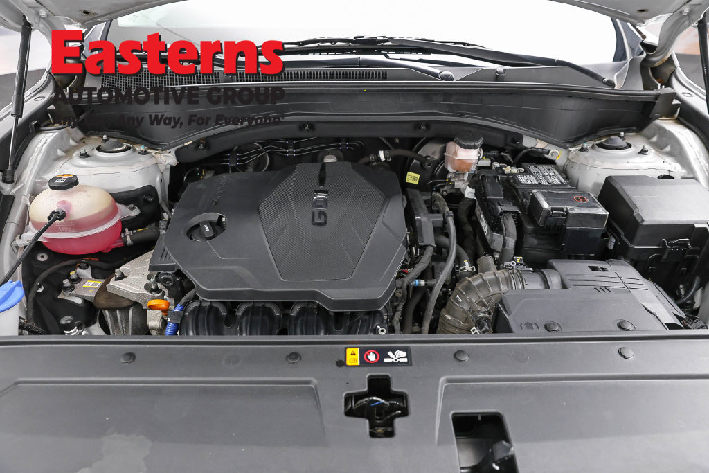 Used 2023 Hyundai Santa Fe SE AWD/4WD image 8