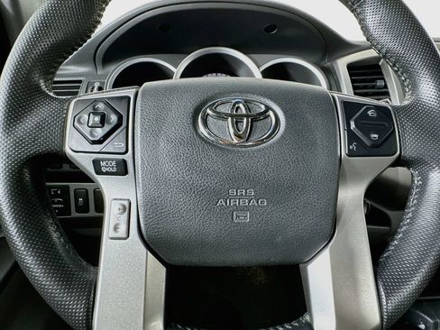Used 2015 Toyota Tacoma 2WD Access Cab w/ SR5 Package image 25
