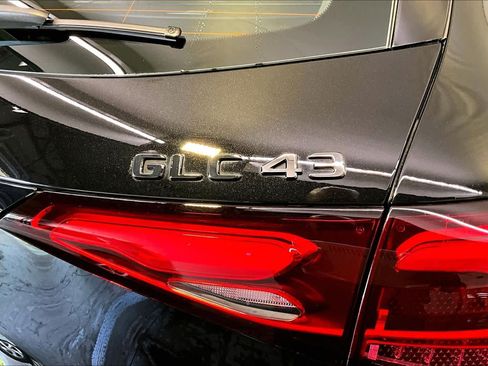 Used 2024 Mercedes-Benz GLC 43 AMG 4MATIC image 10