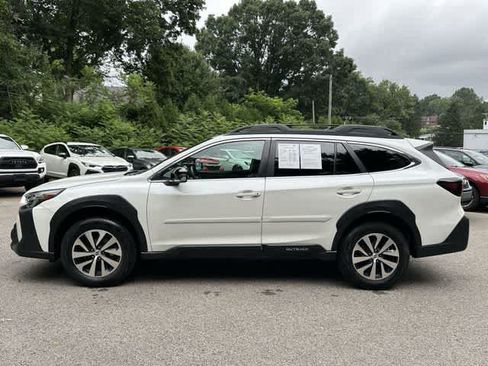 Certified 2024 Subaru Outback Premium AWD/4WD image 2