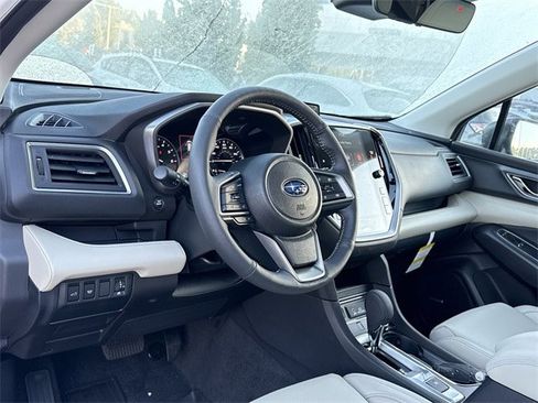 New 2025 Subaru Ascent Limited image 10