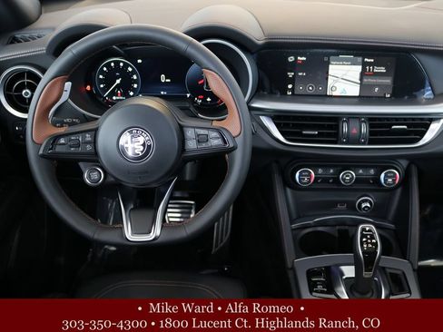 New 2025 Alfa Romeo Stelvio Sprint AWD/4WD image 8