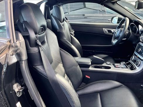 Used 2019 Mercedes-Benz SLC 300 image 9