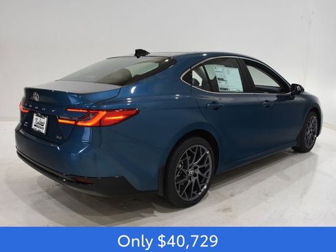 New 2026 Toyota Camry XLE image 4