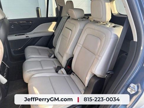 Used 2025 Lincoln Aviator Reserve w/ Illumination Package AWD/4WD image 21