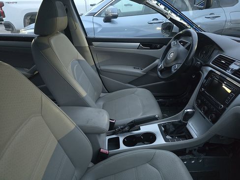 Used 2013 Volkswagen Passat 2.5 SE image 5