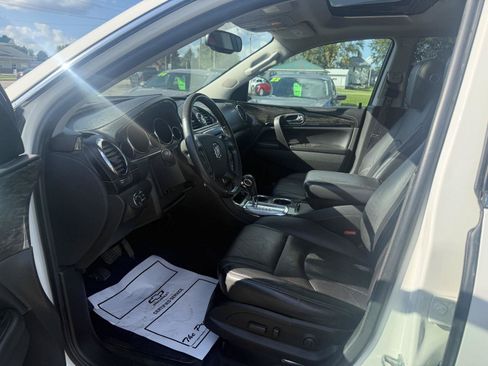 Used 2013 Buick Enclave Leather FWD image 9