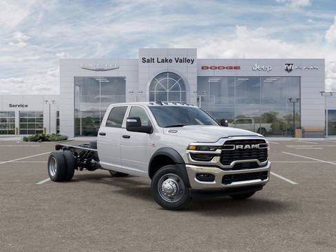 New 2026 RAM 5500 Tradesman w/ Chrome Appearance Group AWD/4WD image 5