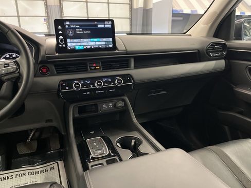 Used 2023 Honda Pilot EX-L image 22