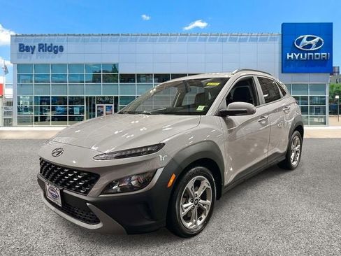 Used 2023 Hyundai Kona SEL w/ Winter Weather Package AWD/4WD image 10
