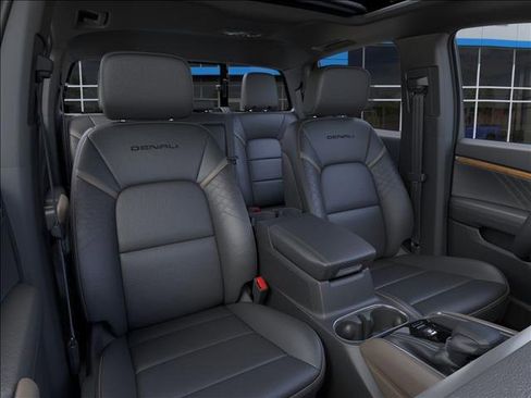 New 2025 GMC Canyon Denali w/ LPO, Denali Black Edition image 16