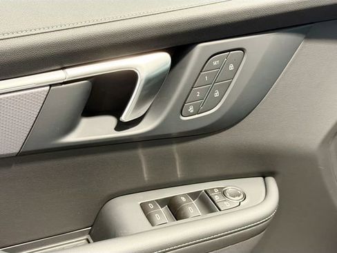 New 2026 Buick Enclave Sport Touring w/ Super Cruise Package image 17