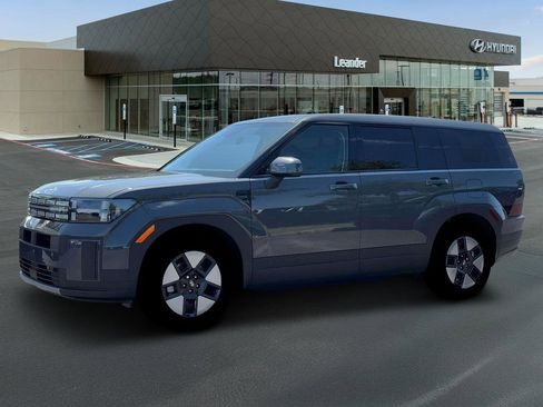 New 2026 Hyundai Santa Fe SE image 2