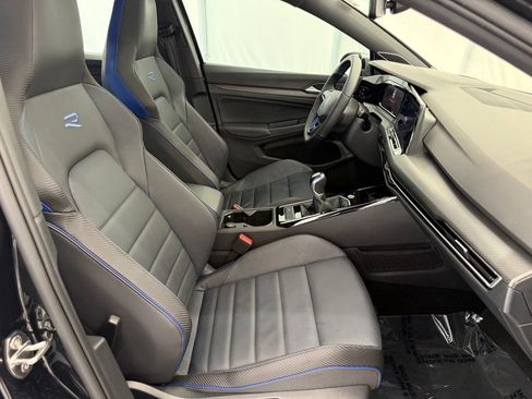Used 2024 Volkswagen Golf R AWD/4WD image 21