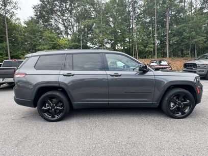Used 2022 Jeep Grand Cherokee L Laredo
