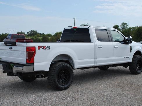 Used 2021 Ford F350 XLT w/ XLT Premium Package AWD/4WD image 4
