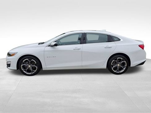 Used 2024 Chevrolet Malibu LT FWD image 9