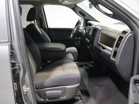 Used 2010 Dodge Ram 1500 Truck ST w/ ST Popular Equipment Group AWD/4WD image 21