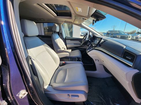 Used 2018 Honda Odyssey EX-L image 12