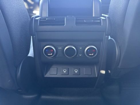 Certified 2023 Land Rover Defender 110 X image 20