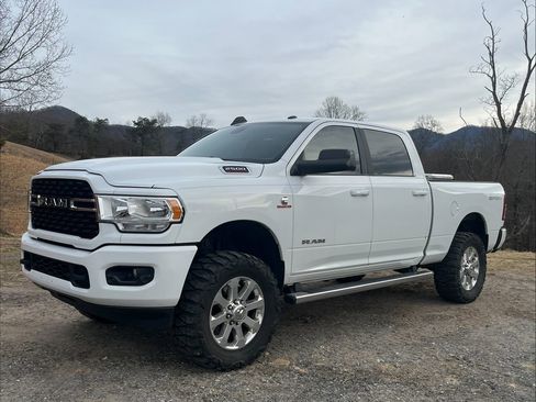 Used 2022 RAM 2500 Big Horn w/ Level A Equipment Group image 2