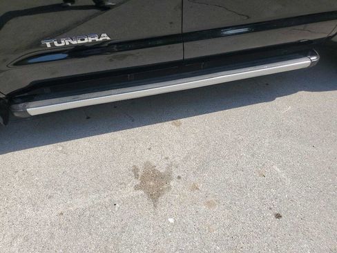 Used 2011 Toyota Tundra Limited image 14