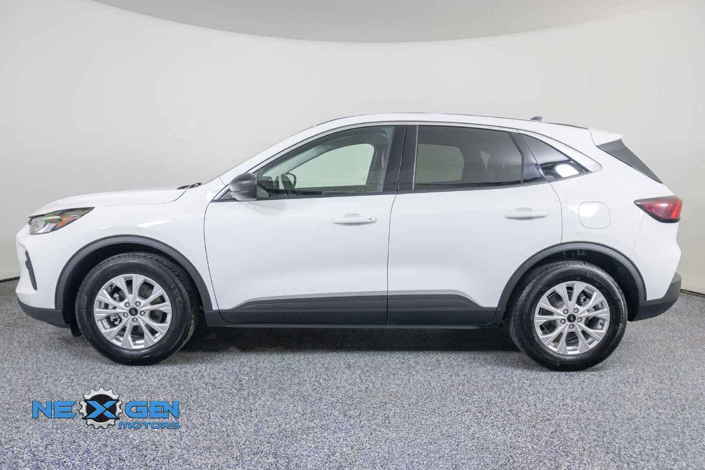 Used 2024 Ford Escape Active w/ Tech Pack #1 FWD image 28