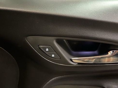 Used 2023 Chevrolet Equinox RS w/ RS Leather Package image 62