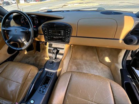 Used 1999 Porsche Boxster image 15